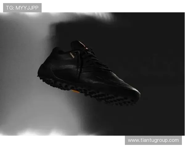 各大足球明星的专属球鞋背后的故事与品牌魅力解析